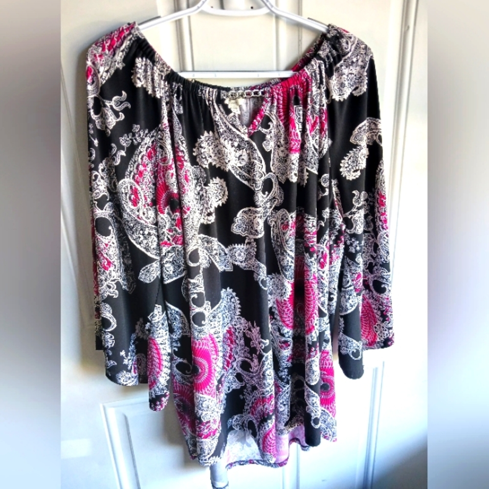 Ladies Plus Size pink/black Cato blouse, size 22/24W